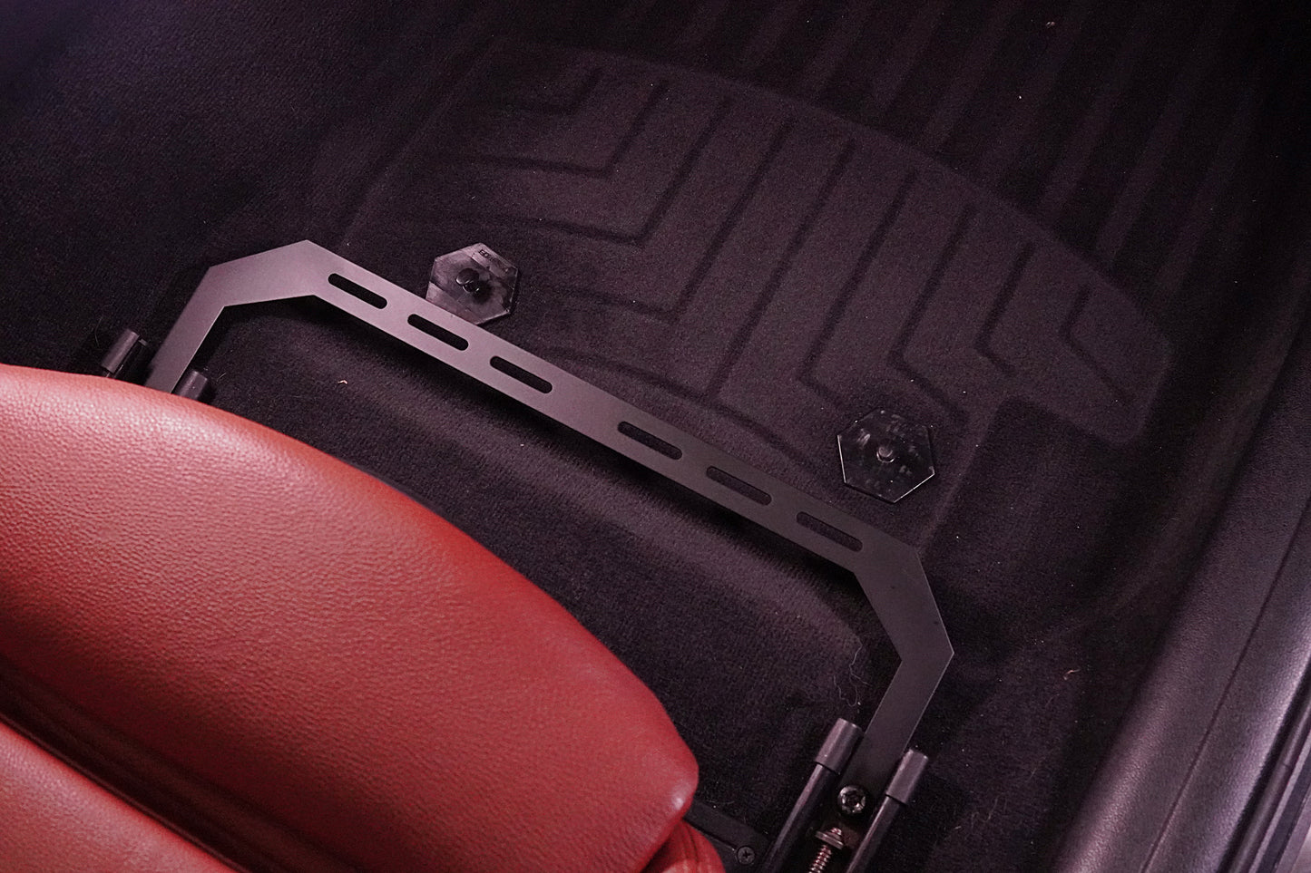 Fire Extinguisher Bracket - BMW E90, E91, E92, E93