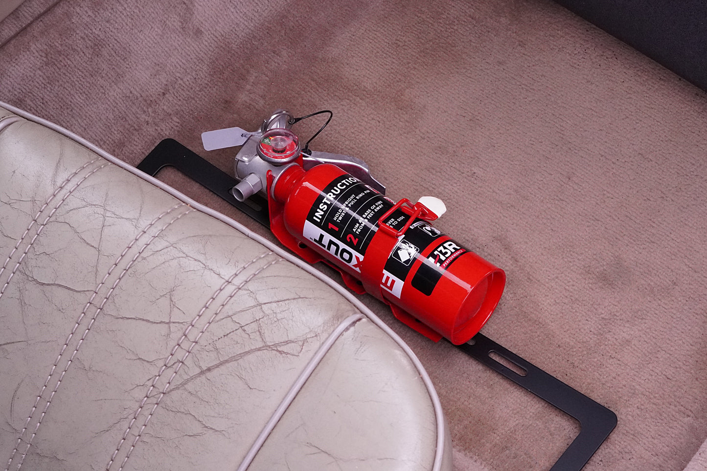 Fire Extinguisher Bracket - BMW E28