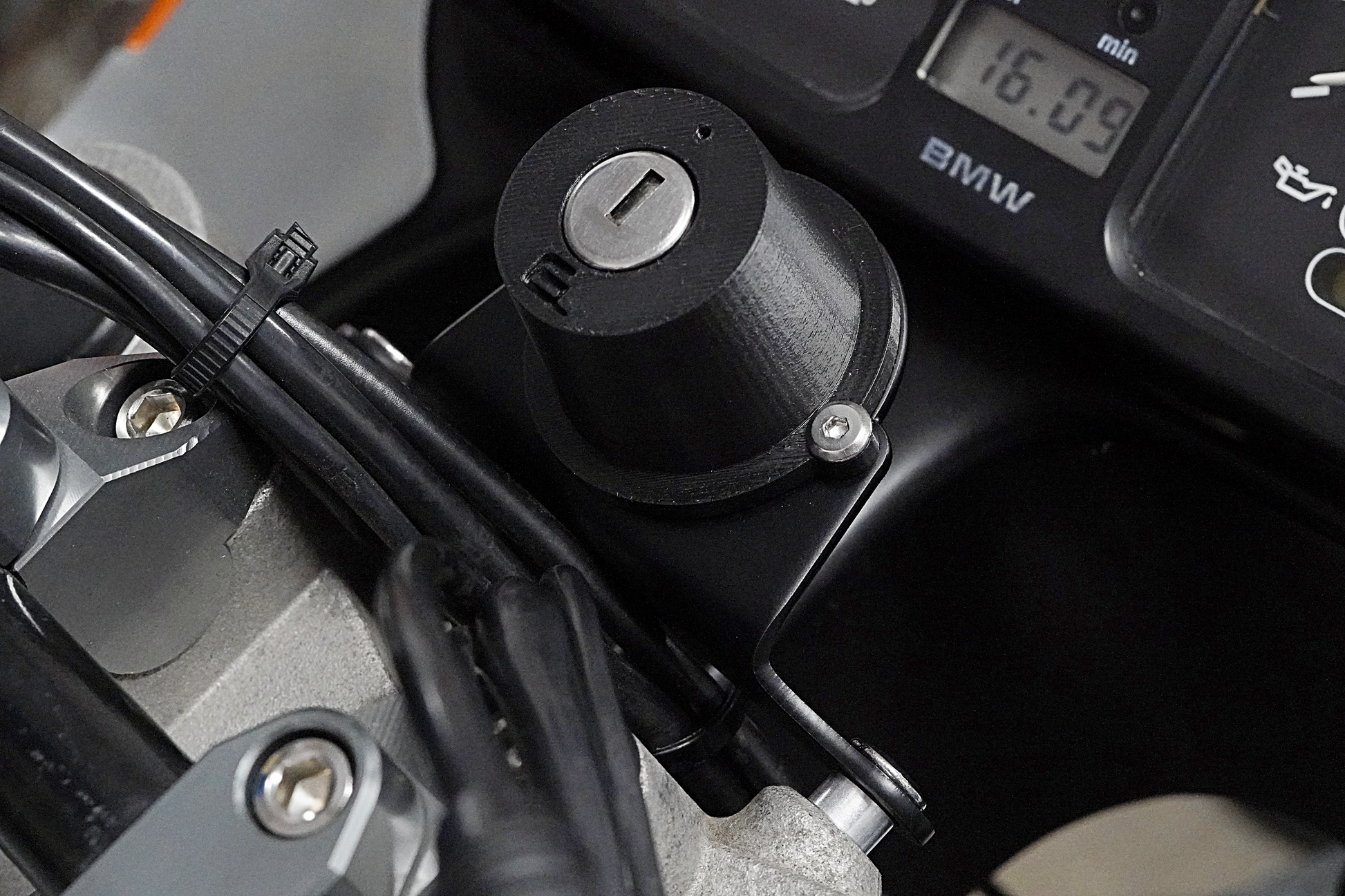 Ignition Mounting Bracket - BMW K75s