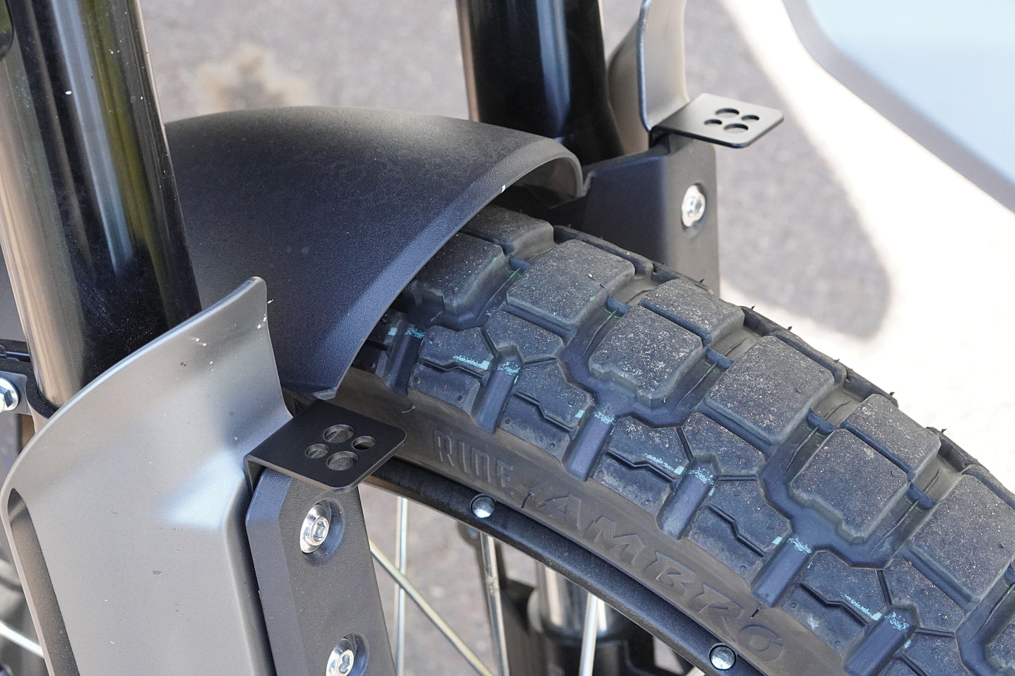 Fork Light Mounting Brackets - Moto Morini Vettore 450