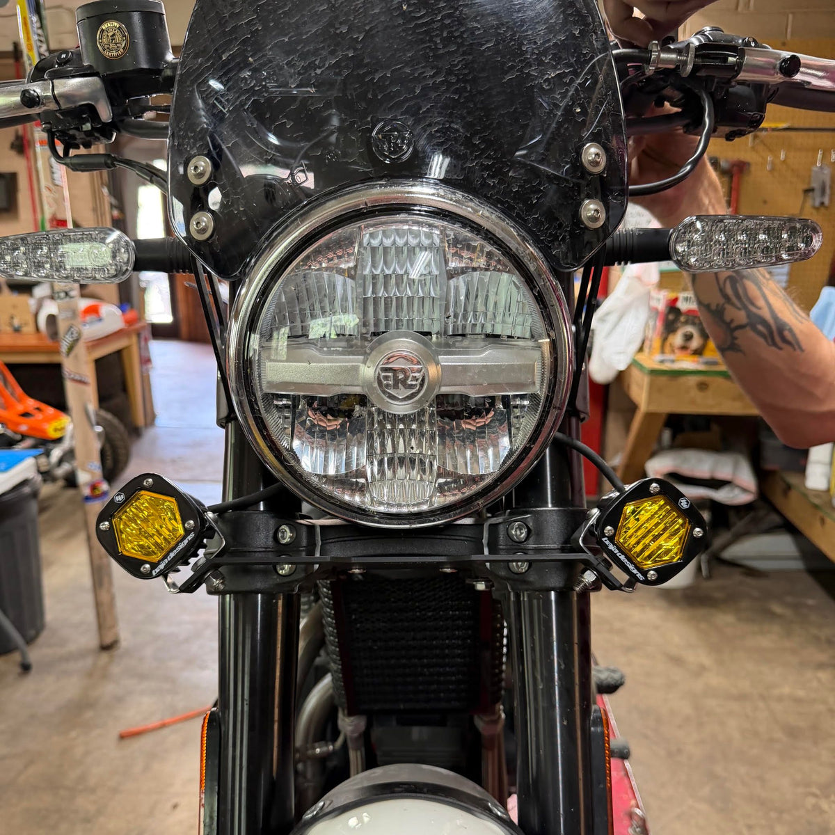 Fog Light Mounting Bracket - Royal Enfield Super Meteor, Meteor, Shotgun, Interceptor, Continental 650