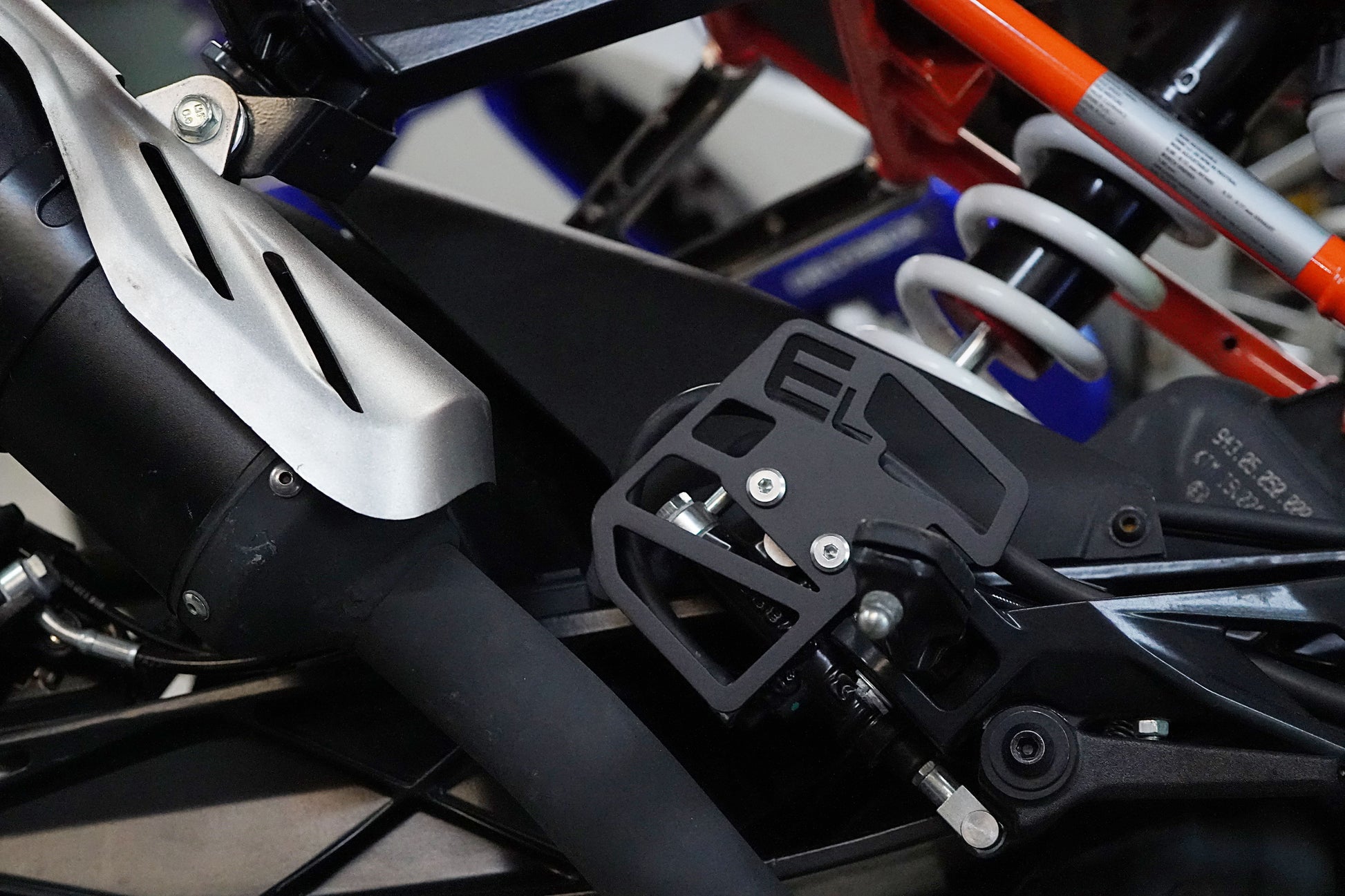 Rear Brake Master Cylinder Guard - KTM RC 390 (2022+)